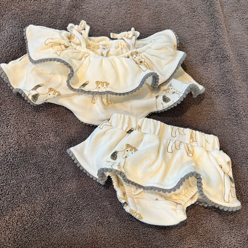 Never Worn Kate Quinn Dog Sun Suit 0-3 Months